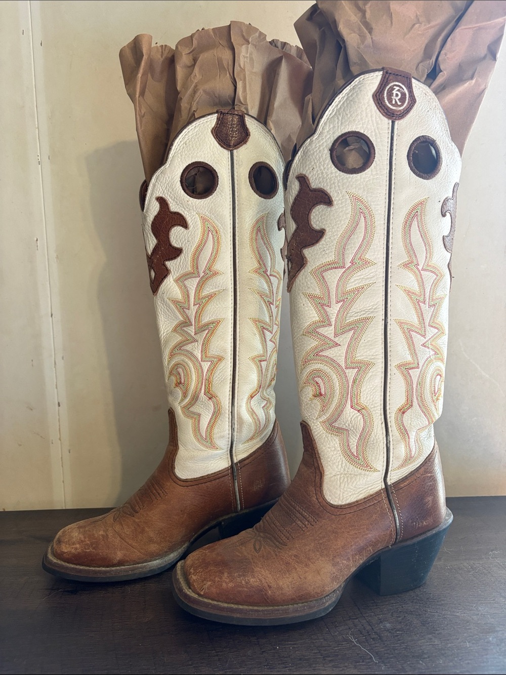 Tony Lama 3R White and Brown Tall Pull-On Western Boots Women’s 6B